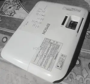 Epson Eb-X36 Projector - মাত্র ১৩ ঘণ্টা ব্যবহৃত (একদম নতুনের মতো)