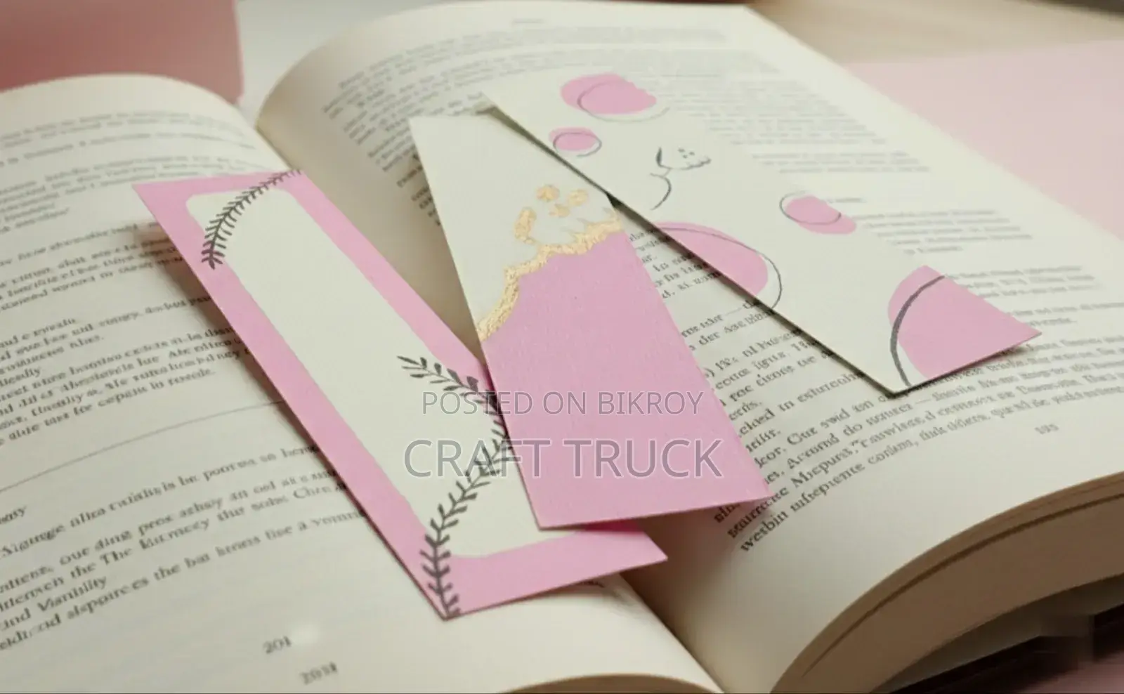Handpainted Islamic Style Bookmarks