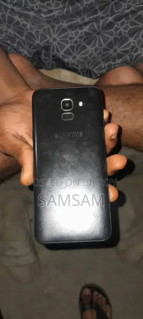 স্যামসাং গ্যালাক্সি জে৬ ৩২ জিবি ব্ল্যাক