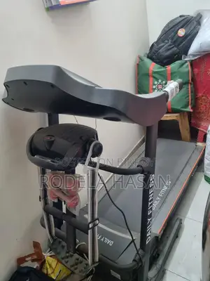 মাল্টিফাংশনাল ফোল্ডেবল মোটরাইজড ট্রেডমিল