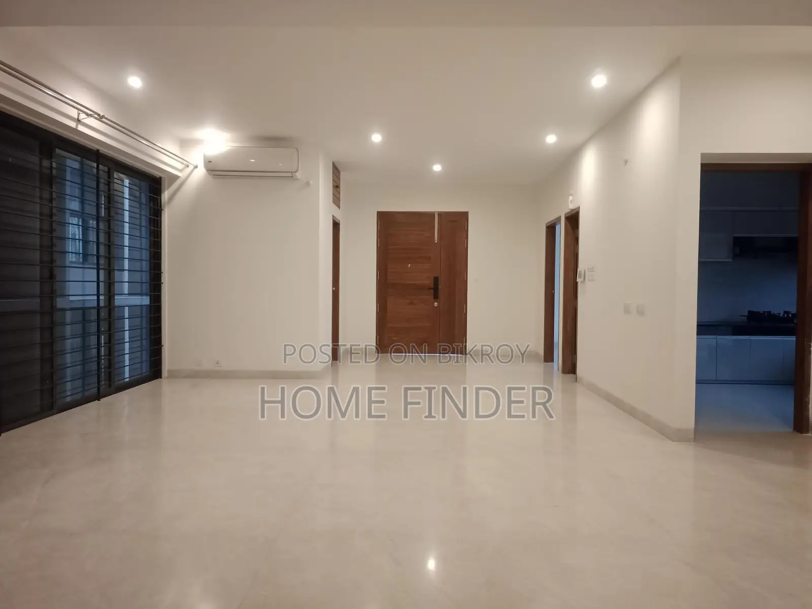 Luxurious Brand New (GYM-POOL)Semi Furnished Flat For Rent In GULSHAN