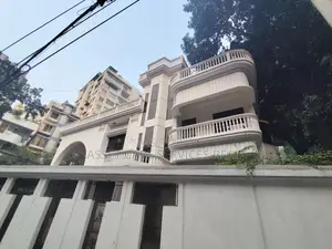 Baridhara Diplomatic Zone Independent House Rent