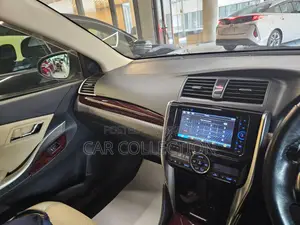 Toyota Premio Fex 2020
