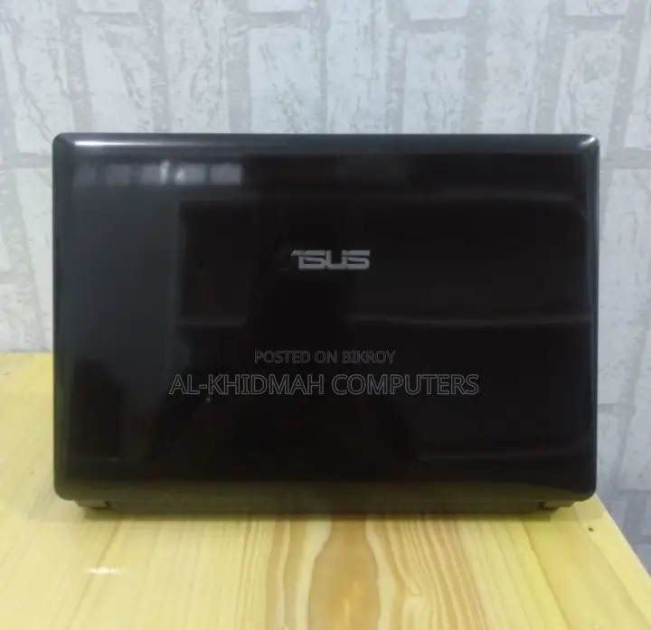Asus Core i3 Laptop, 500GB HDD, Low Price, Courier delivery available nationwide.