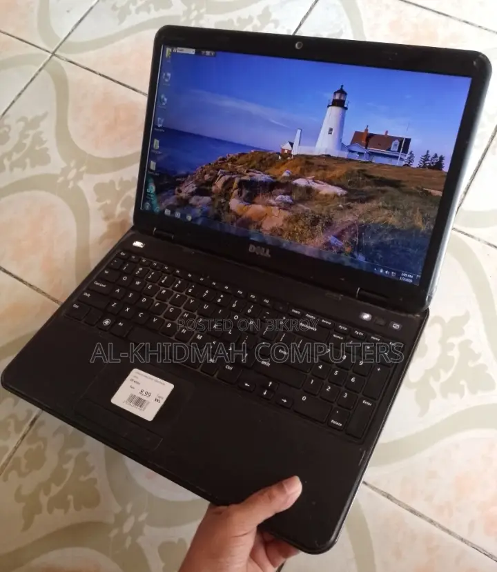 DELL Core i3 Laptop (4GB RAM, 320GB HDD) সারাদেশে কুরিয়ার করা হচ্ছে।