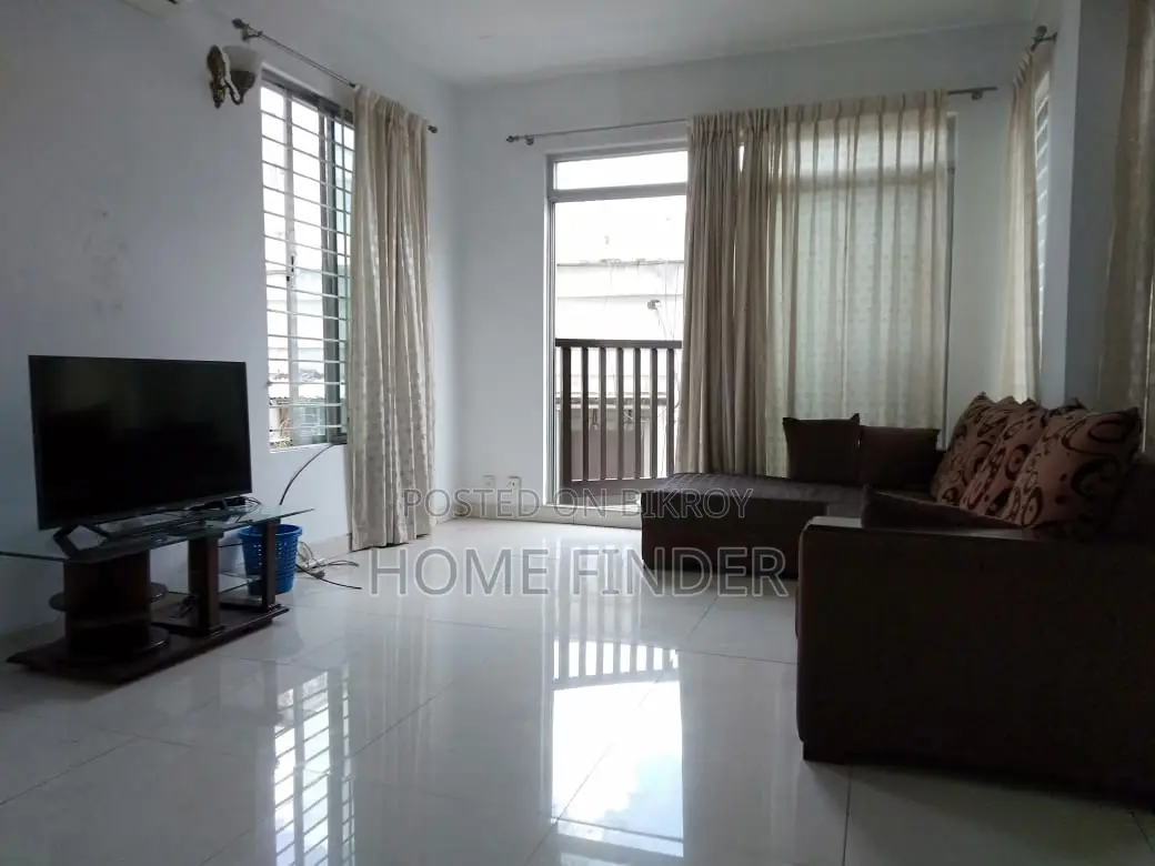 Exclusive 2500 SqFt-3Bed Fully Furnished Apt: Rent @ Gulshan 2