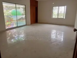 বনানীতে ৪৫০০-বর্গফুট অফিস স্পেস ভাড়া