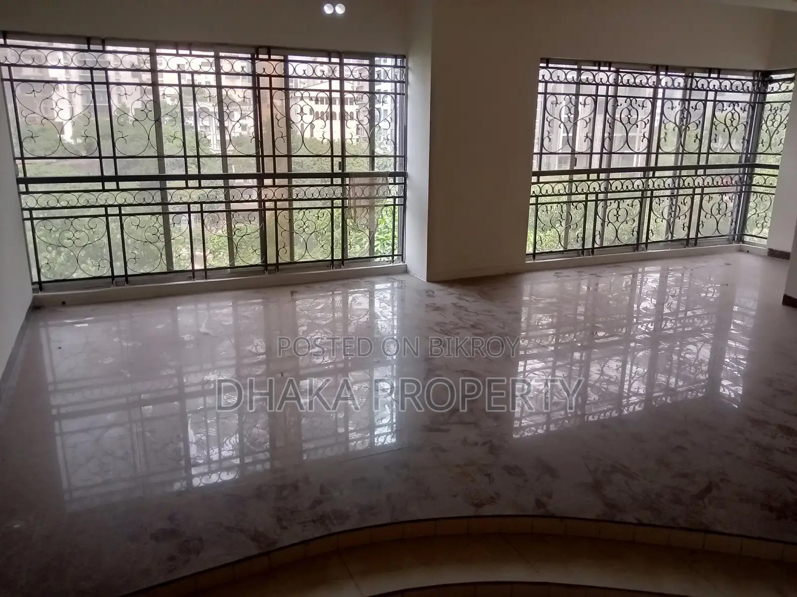 বনানীতে ৪৫০০-বর্গফুট অফিস স্পেস ভাড়া