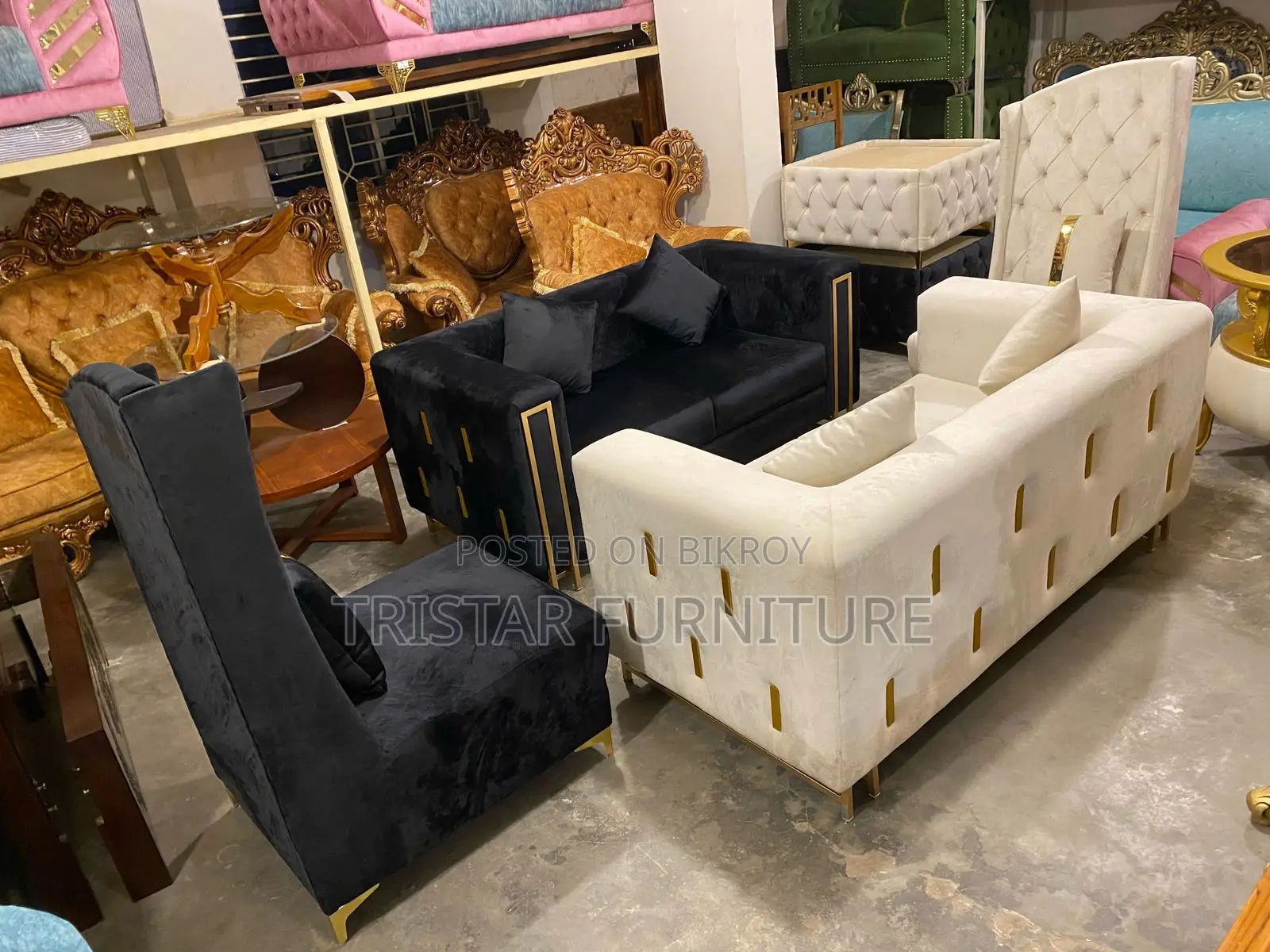 বিলাসবহুল সিক্স সিটার সোফা সেট SL286F