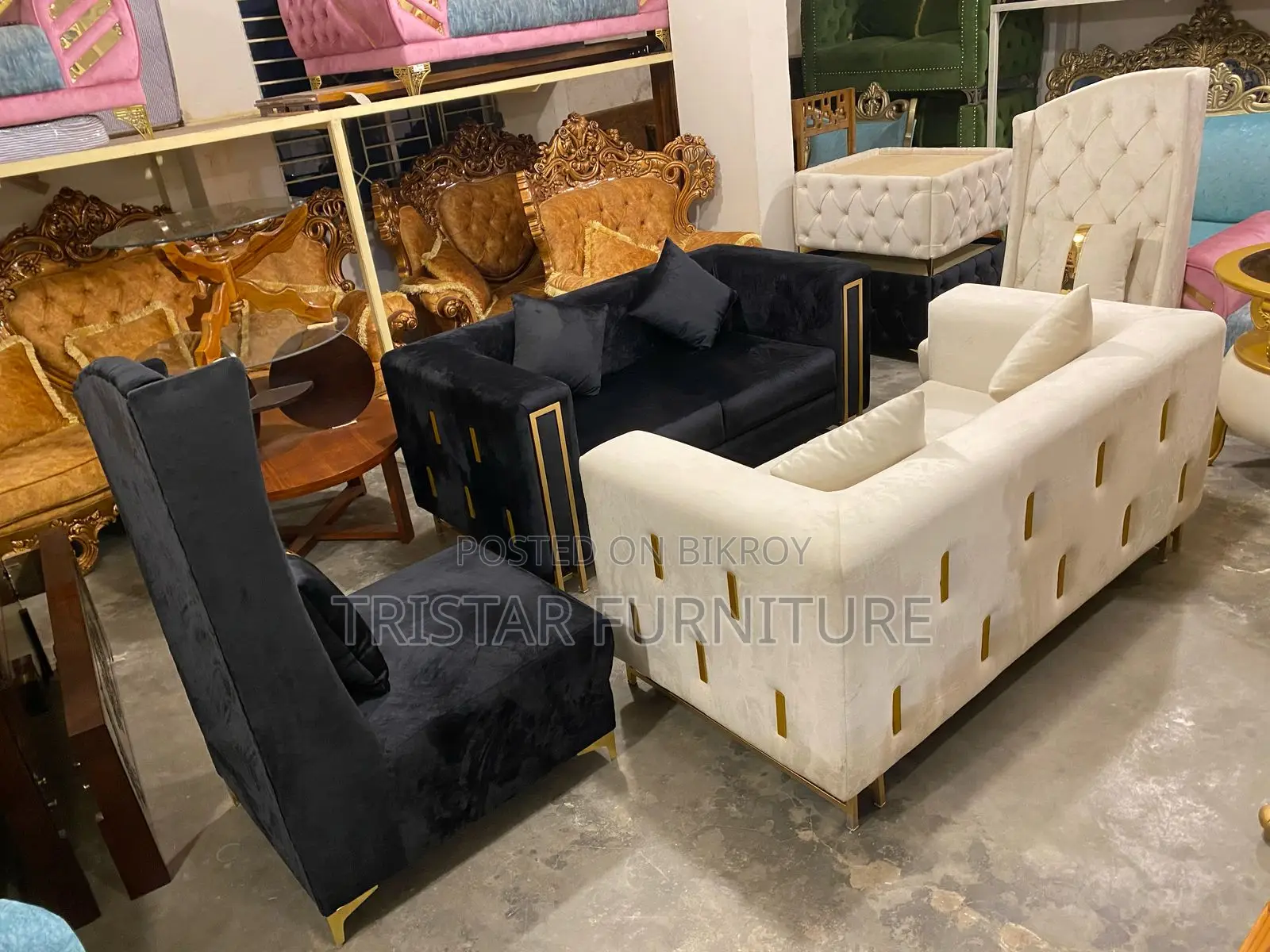 বিলাসবহুল সিক্স সিটার সোফা সেট SL286F
