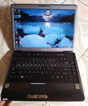 Toshiba Full Fresh Laptop, 14" Inch, Nationwide Courier Available.