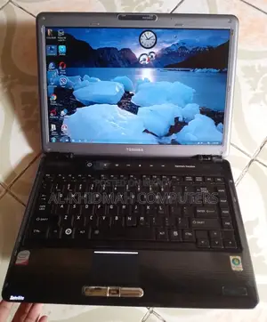 Toshiba Full Fresh Laptop, 14" Inch, Nationwide Courier Available.