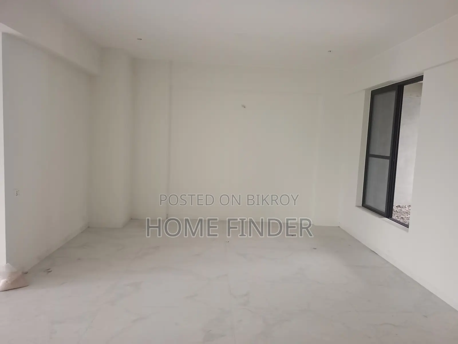 Swimming Pool Gym Facilities Luxury Park View Flat Rent GULSHAN (2)