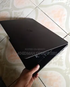 ডেল কোর i5 ৬ষ্ঠ জেনারেশন ল্যাপটপ, ৪জিবি র‍্যাম, ১২৮জিবি এসএসডি, ১৪" ডিসপ্লে।