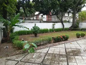 গুলশানে ভাড়ার জন্য ৮ বেডরুমের বাড়ি