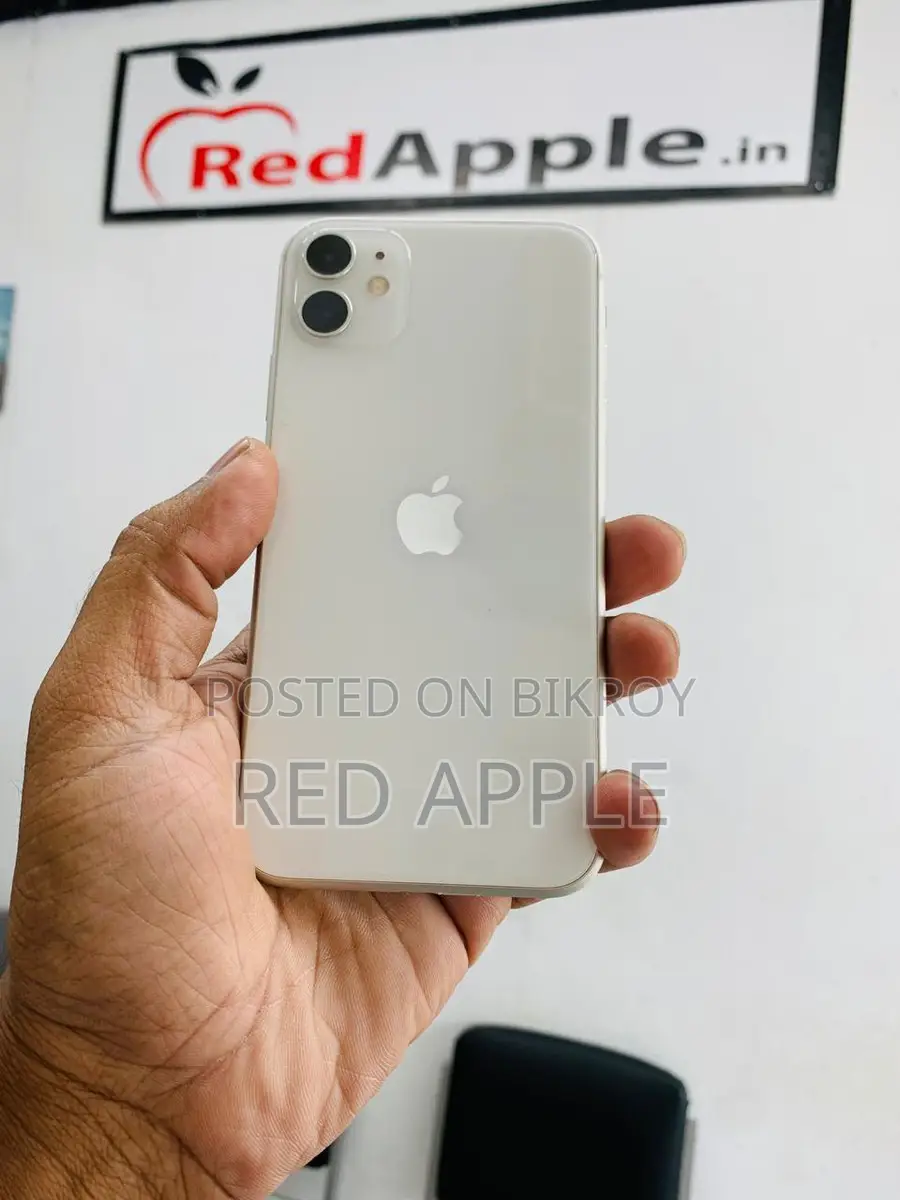 Apple iPhone 11 128 GB (Used)