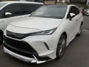 Toyota Harrier Z LEATHER MODELISTA 2022