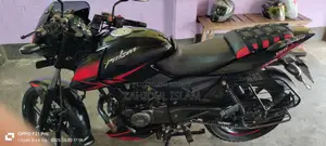 Bajaj Pulsar 150 . 2019