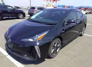 Toyota Prius S TOURING PACKAGE 2019