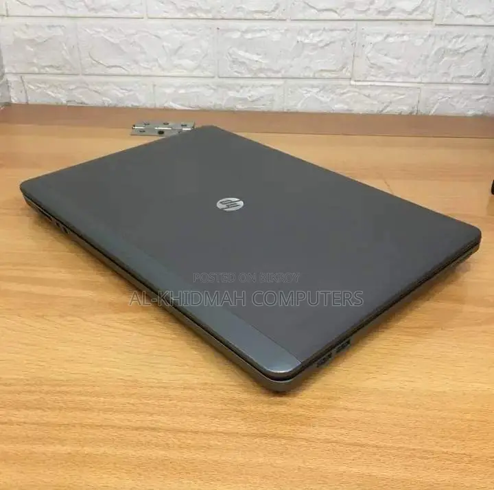 HP Core i3 Laptop (4GB RAM,500GB Hard Disk, 14" inch Display)