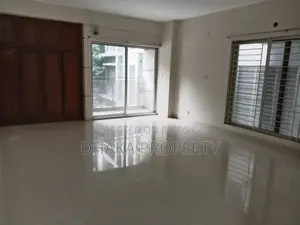 4300-Sqft Luxury 4 Bedrooms Apartment Rent in Gulshan North