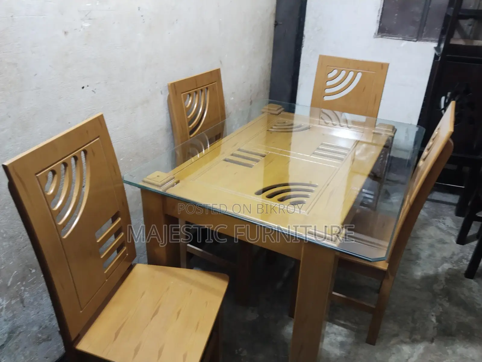 ডাইনিং সেট ৪ চেয়ার। মডেল ৬১৮৪