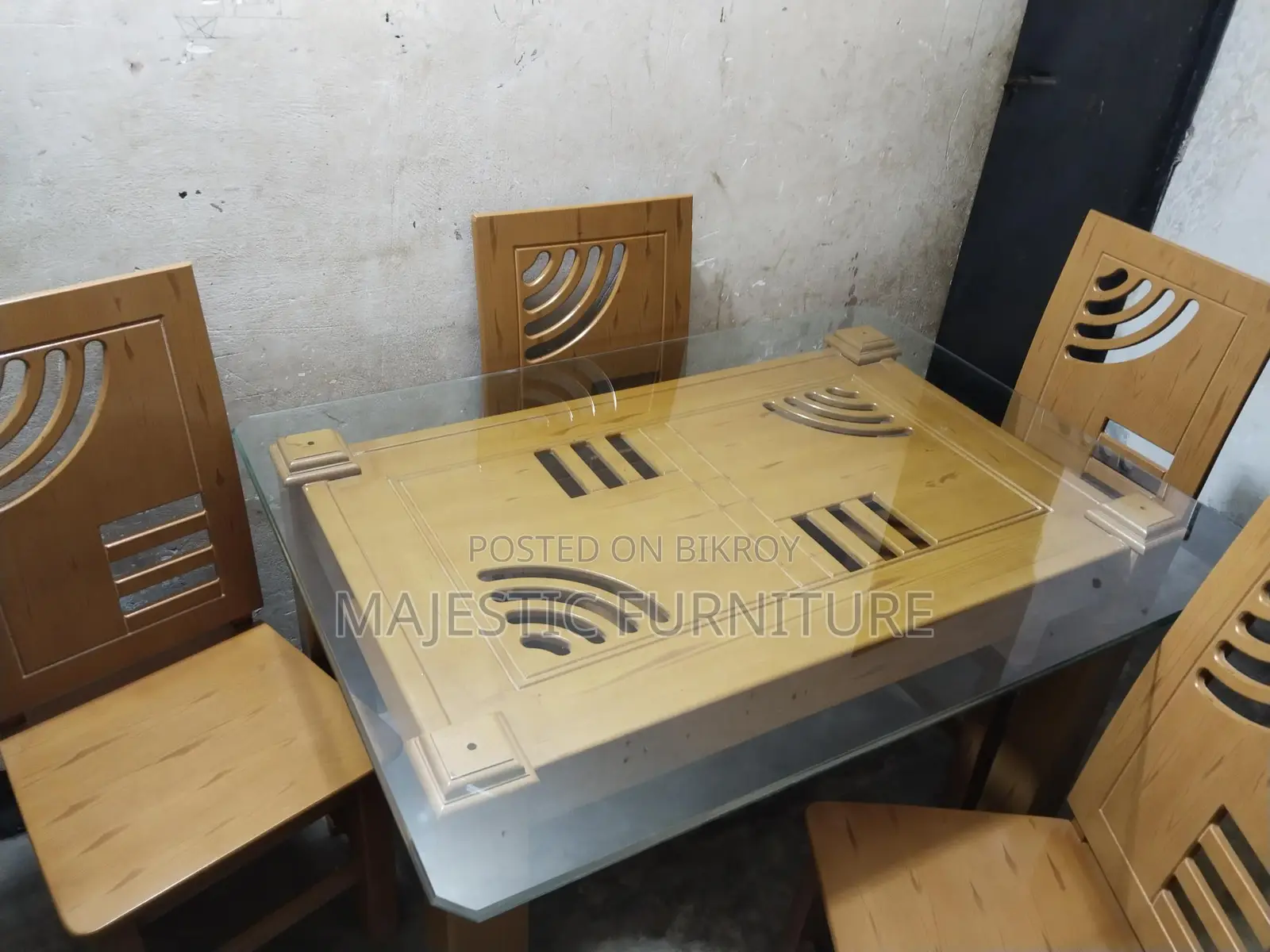 ডাইনিং সেট ৪ চেয়ার। মডেল ৬১৮৪