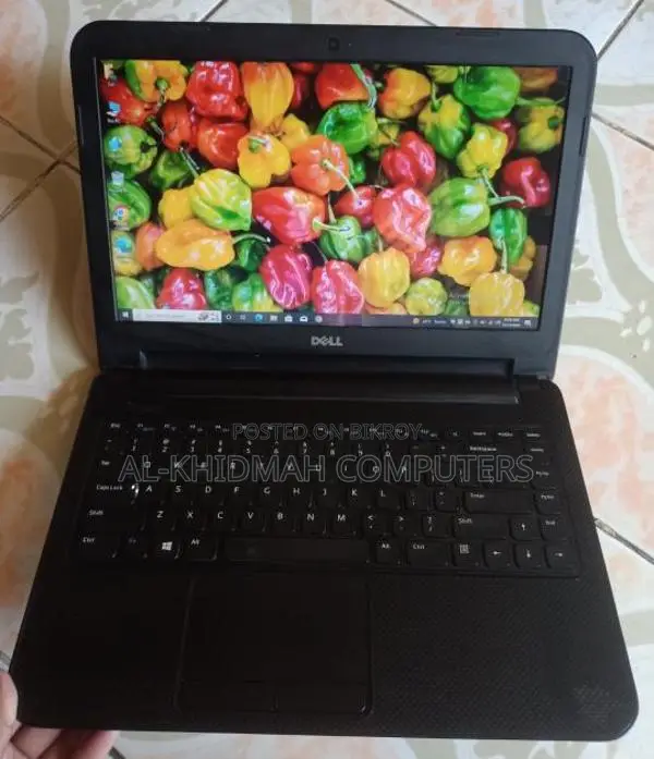 Laptop Dell 4GB Intel Core i3 HDD 500GB