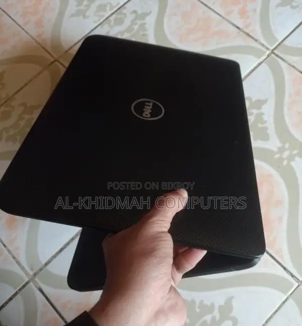 Laptop Dell 4GB Intel Core i3 HDD 500GB