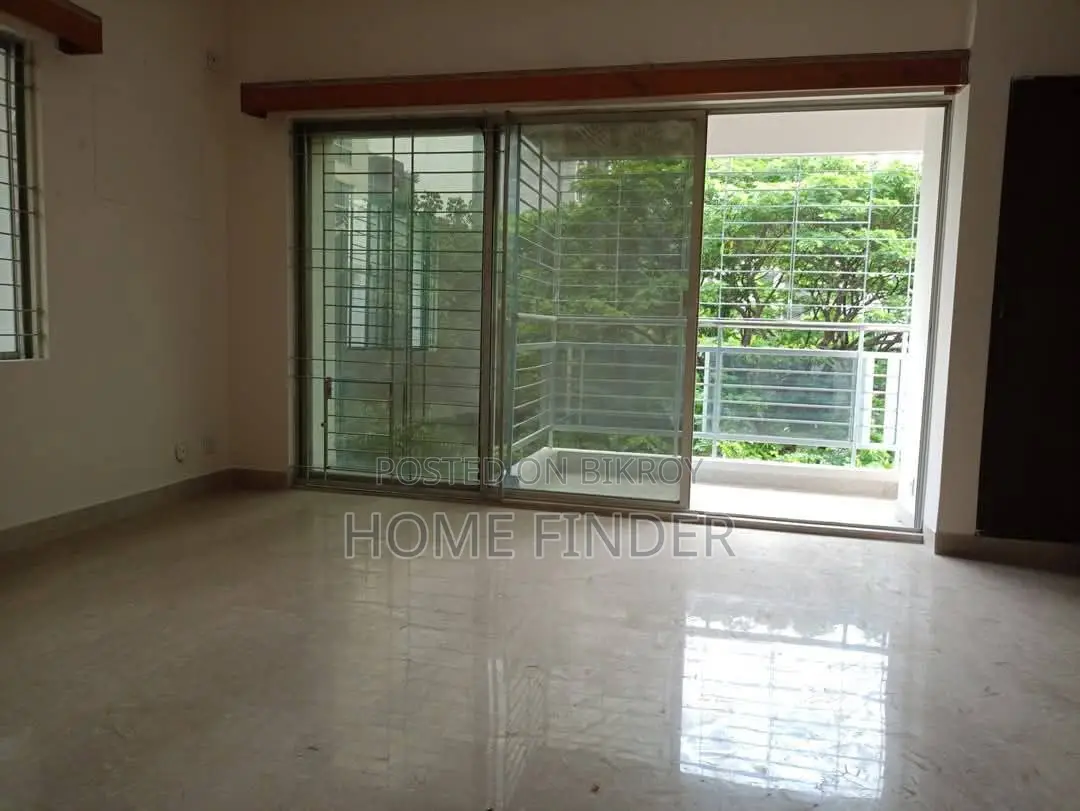 Unfurnished 4bed Flat Of 2900 Sqft Rent in Gulshan