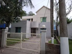 BARIDHARA SOUTH FACING 8.25 KATHA LAND SALE