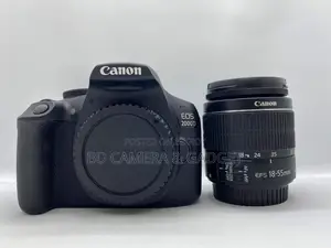 Canon 2000D 18-55 kit lens