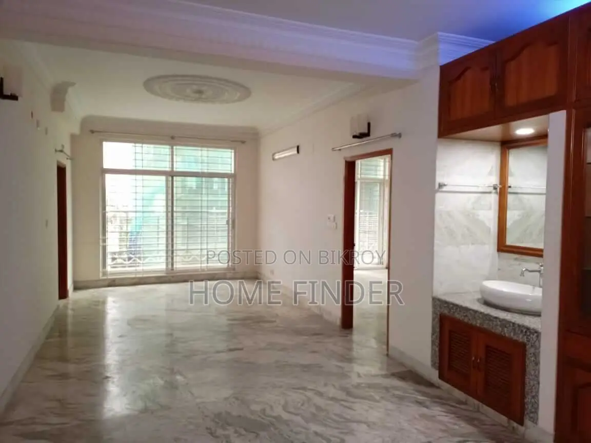 3Bedroom-2850 SqFt Unfurnished Excellent Apartment Rent @ GULSHAN 2