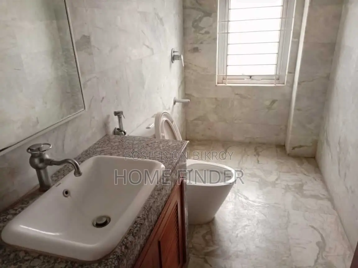 3Bedroom-2850 SqFt Unfurnished Excellent Apartment Rent @ GULSHAN 2