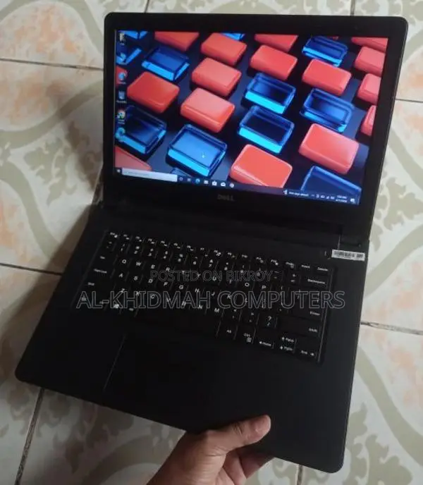 DELL Core i7 7th Gen Laptop, 14" inch, সারাদেশে কুরিয়ারেও দেওয়া হয়।