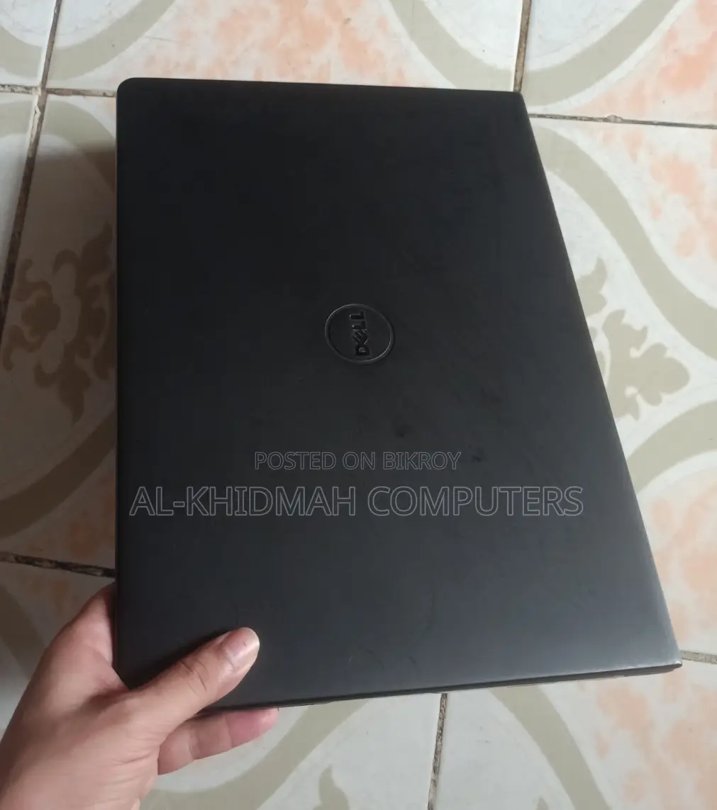 DELL Core i7 7th Gen Laptop, 14" inch, সারাদেশে কুরিয়ারেও দেওয়া হয়।