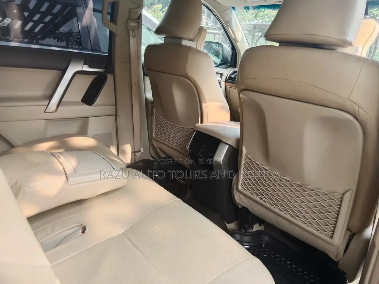 Land Cruiser Prado For Rent
