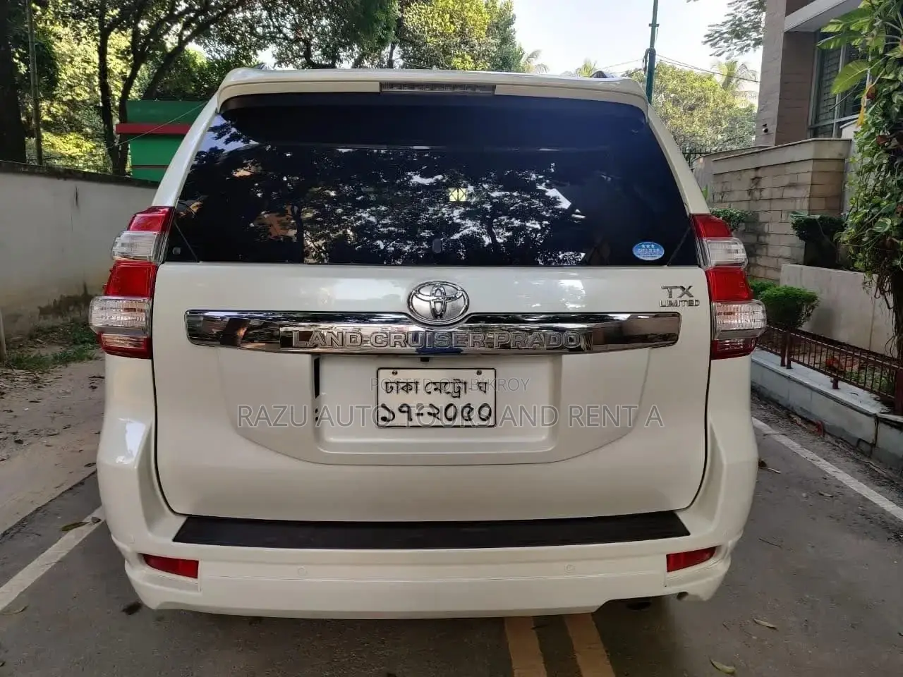 Prado For Rent
