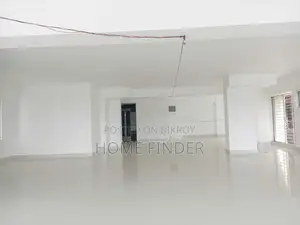 গুলশানে ৩০০০ বর্গফুটের কমার্শিয়াল ওপেন স্পেস ভাড়া