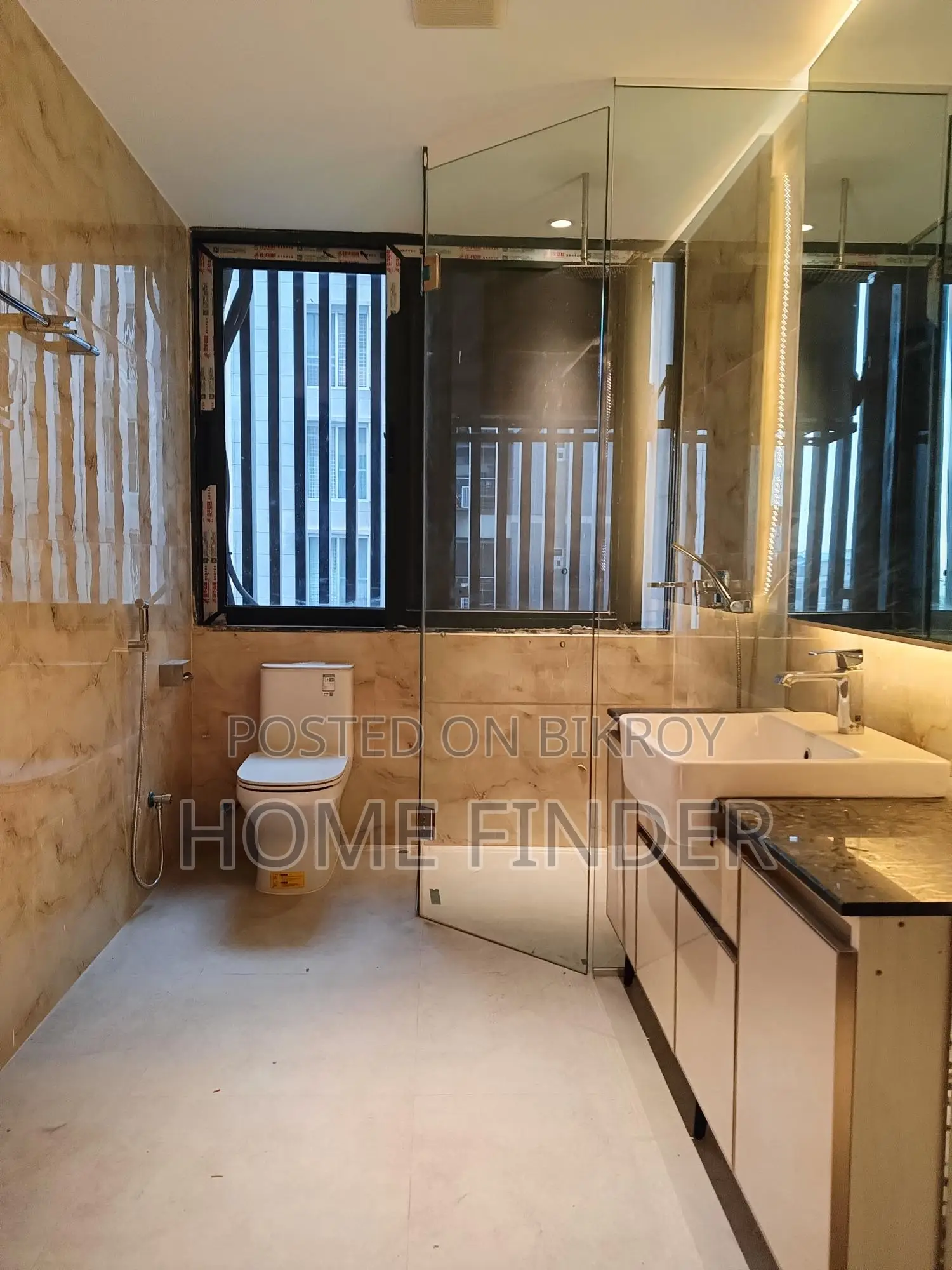 3740 SqFt Semi Furnished Luxury Apartment For Rent In GULSHAN