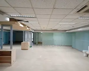 গুলশানে ৩১৩০ বর্গফুটের চমৎকার বিল্ডিংয়ে ওপেন কমার্শিয়াল স্পেস ভাড়া