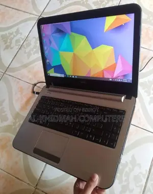 DELL Core i3 Laptop, 14" inch HD Display.