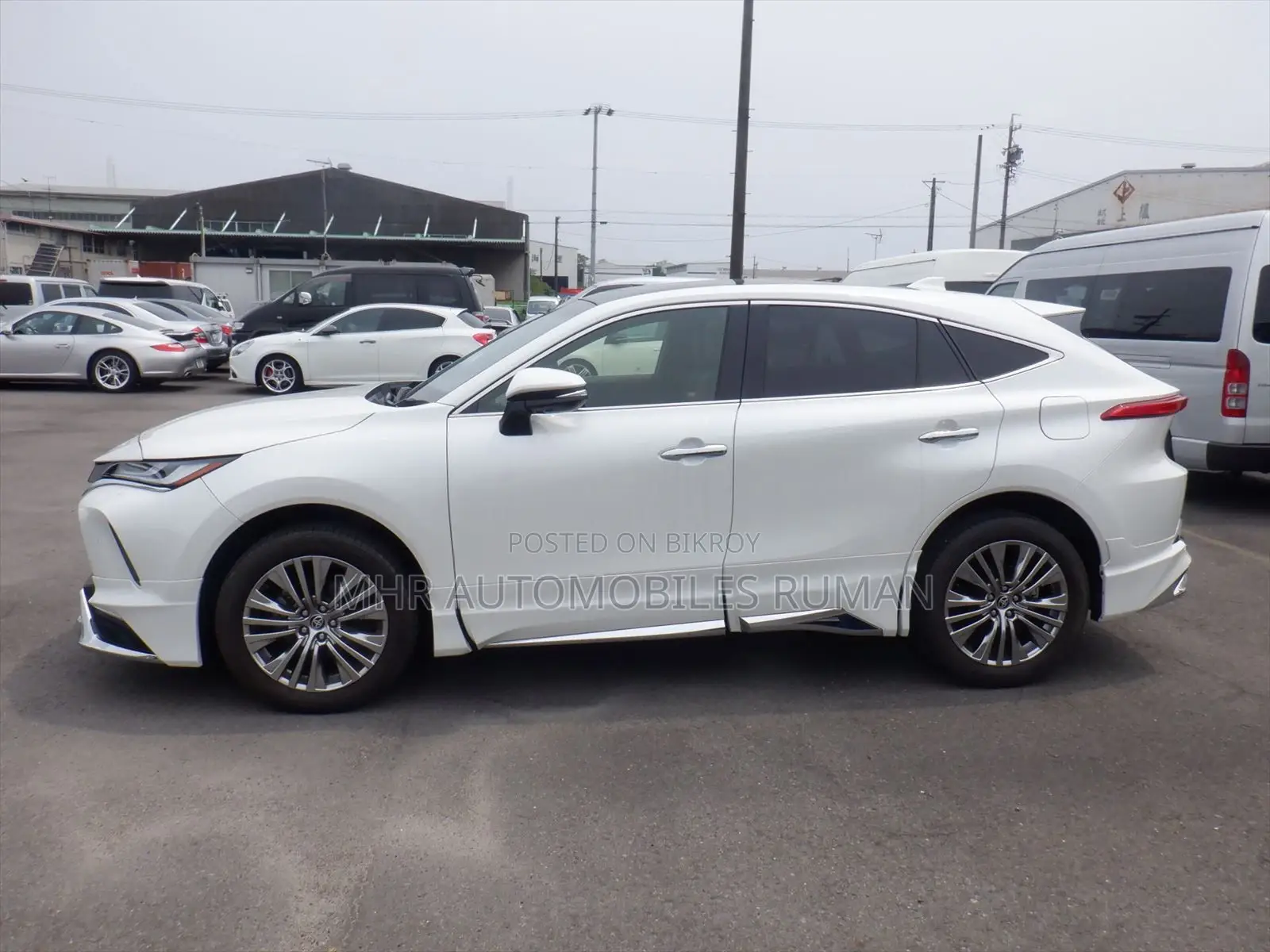 Toyota Harrier 2021