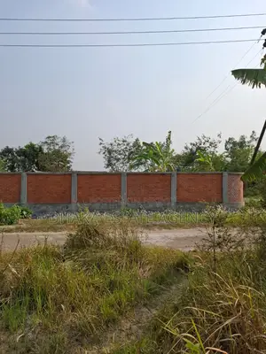 সেক্টর ২৪-এ ৭.৫০ কাঠা জমি বিক্রয়