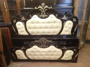 BED LEATHER 5/7 & 6/7 FEET. M # 7142