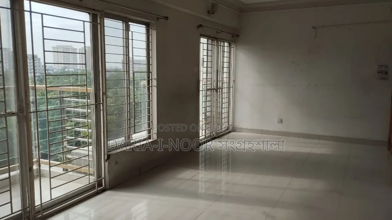ধানমন্ডি রোড ১১ তে নবম তলায় Assets এর 2350 SFT Flat বিক্রি