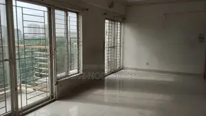 Assets' 2350 SFT Flat for Sale on the 9th Floor at Dhanmondi Road 11