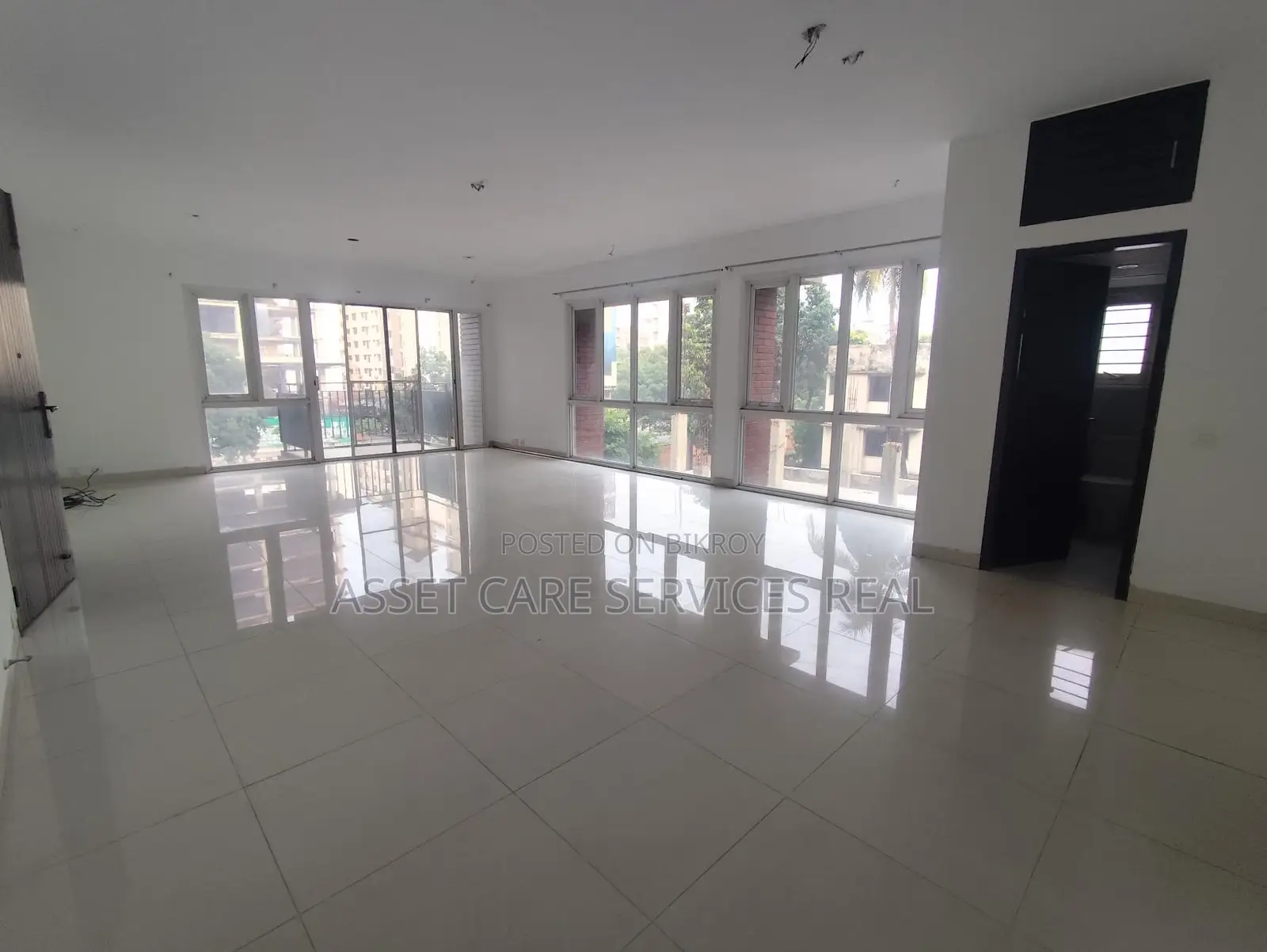 3-Bed Semi-Furnished Apartment for Rent in Baridhara Diplomatic Zone