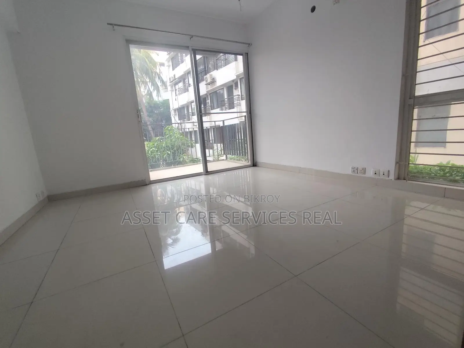 3-Bed Semi-Furnished Apartment for Rent in Baridhara Diplomatic Zone