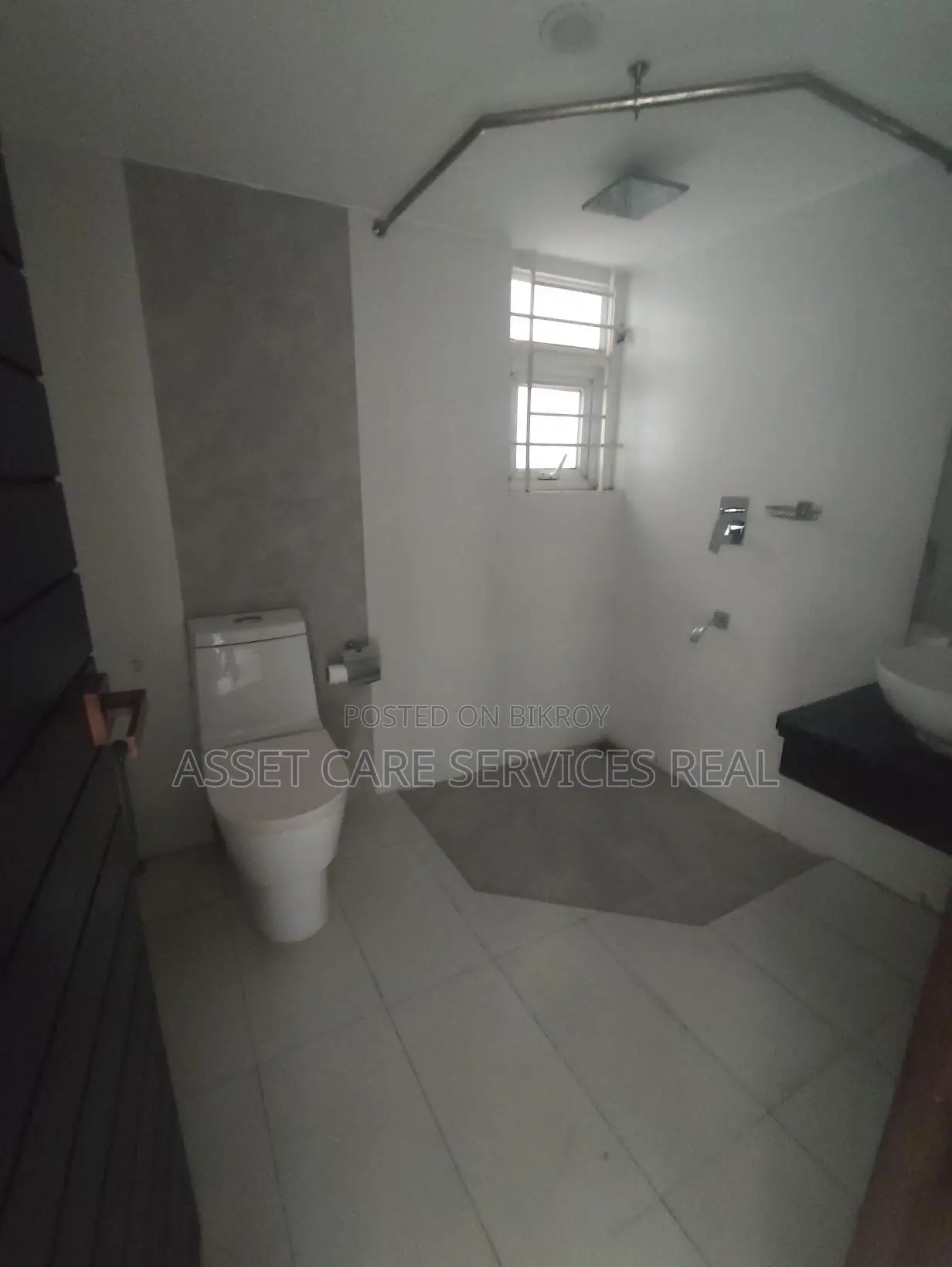 3-Bed Semi-Furnished Apartment for Rent in Baridhara Diplomatic Zone